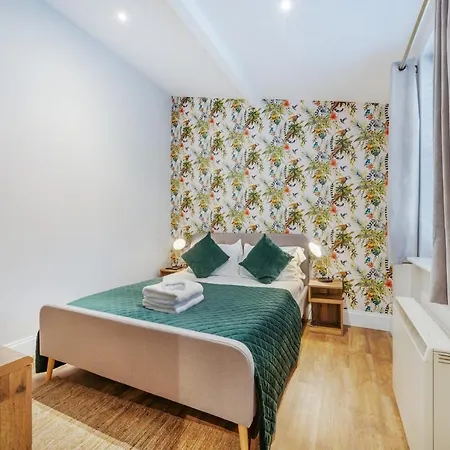 Modern York Apartment Walk To Station & Centre Free Parking