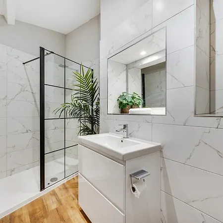 Lejlighed Modern York Apartment Walk To Station & Centre Free Parking