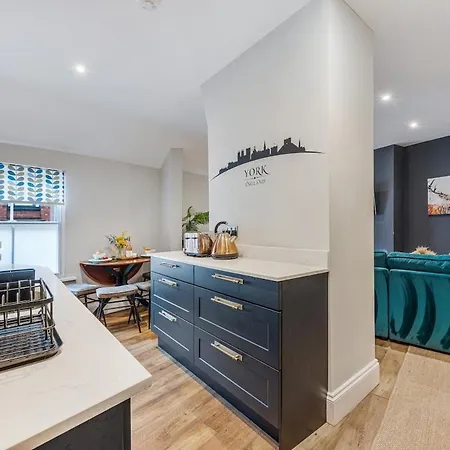 Modern York Apartment Walk To Station & Centre Free Parking Lejlighed *