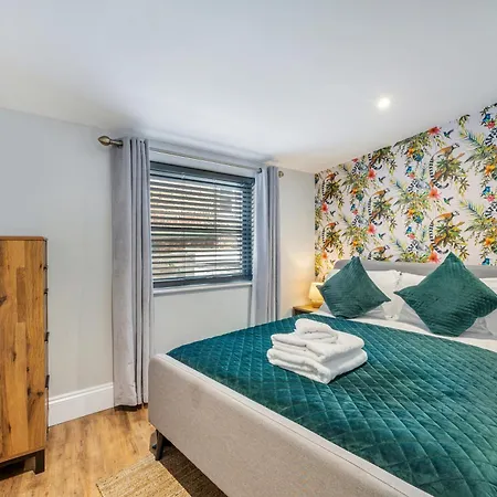 Modern York Apartment Walk To Station & Centre Free Parking * York